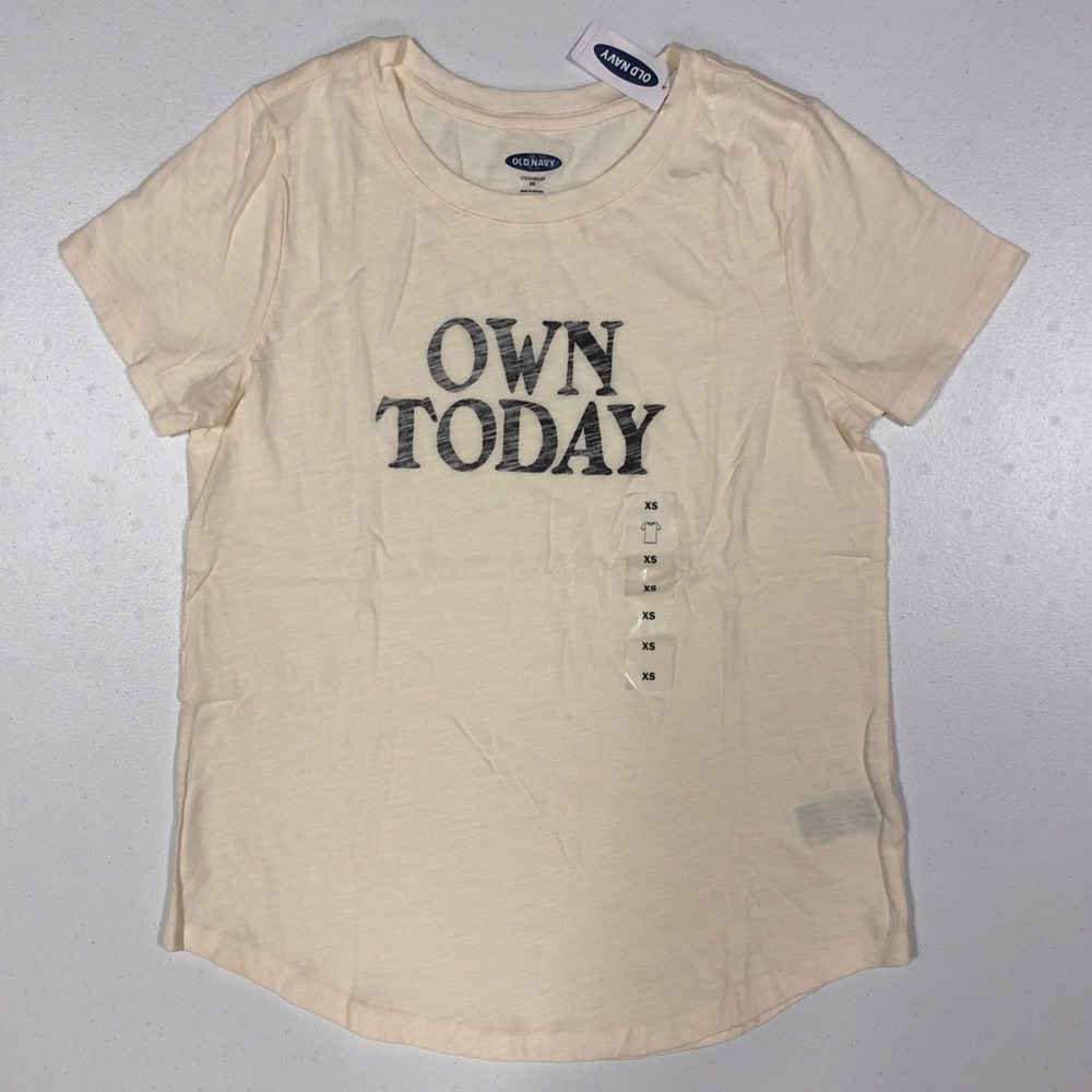 NWT Old Navy Women’s Short Sleeve “OWN TODAY” Crew Neck Ivory T-shirt size XS